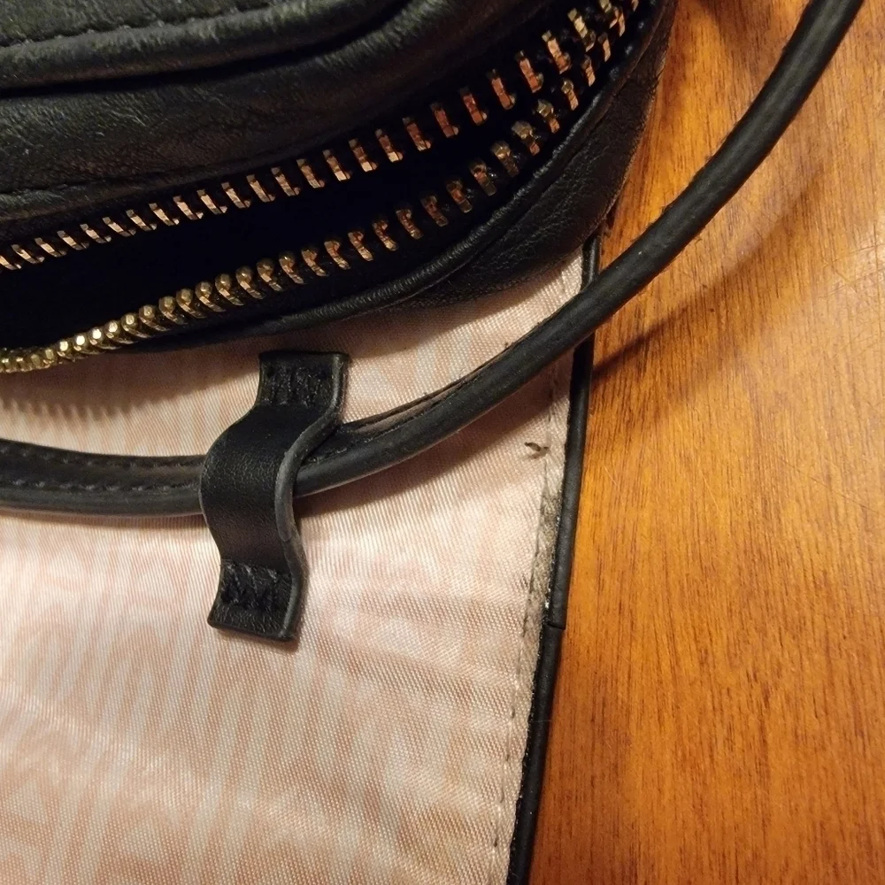 Stella and Dot Nolita Crossbody / Wallet / Clutch